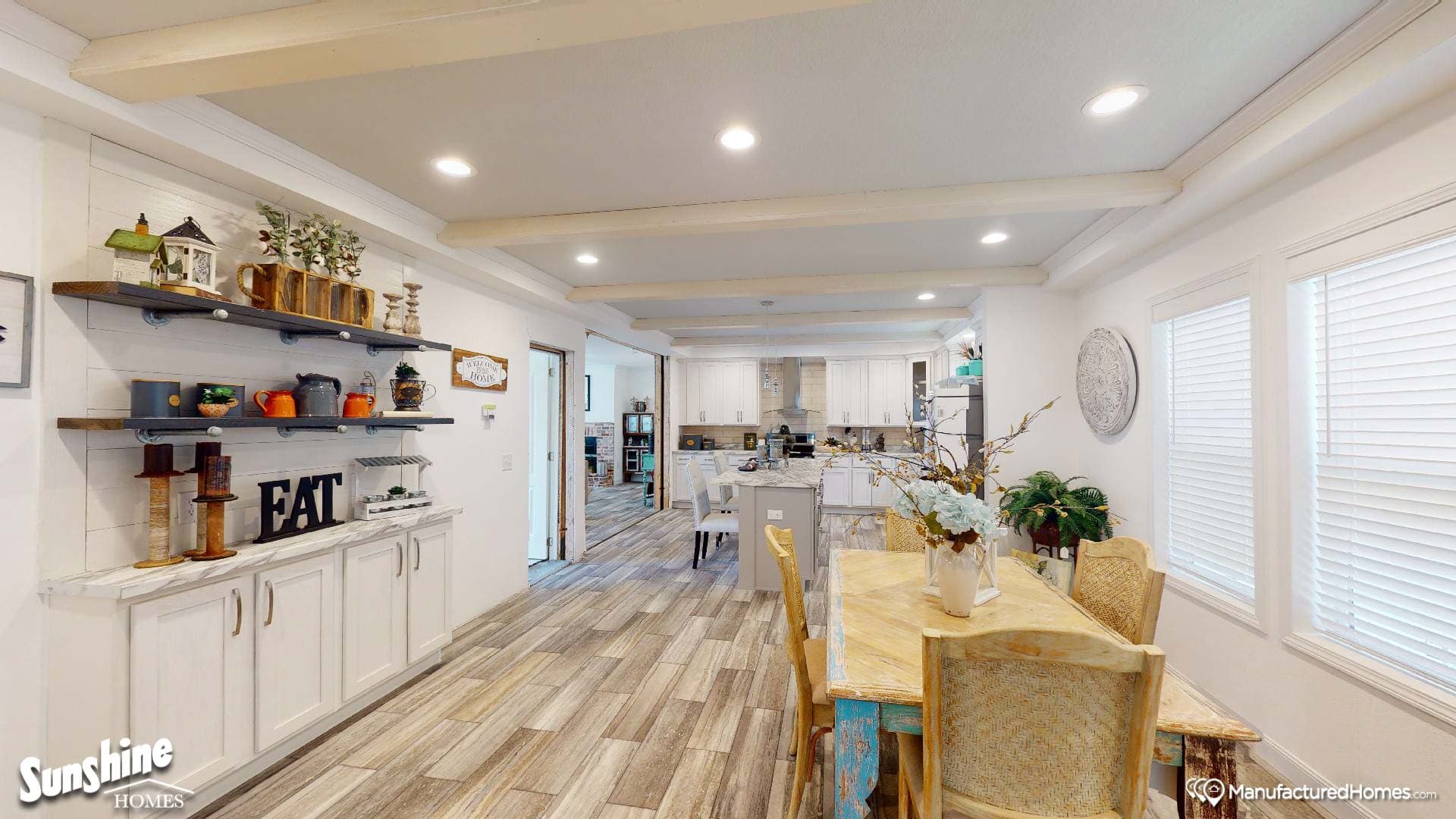 Pri3284-2012 interior home features