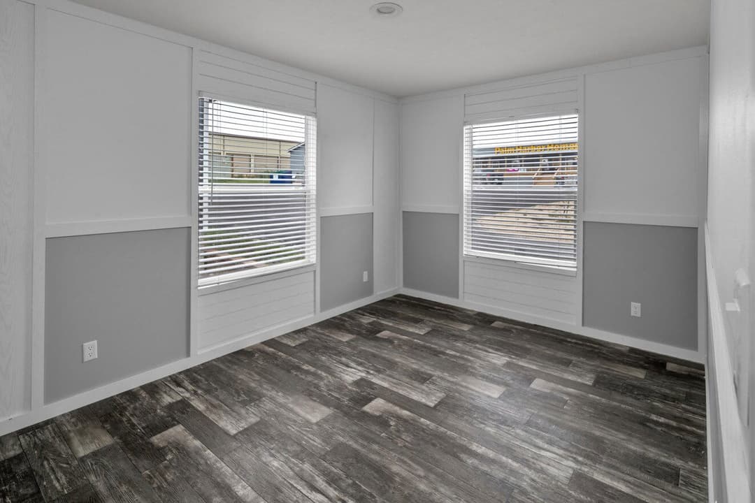 Valu premier 32724g interior home features