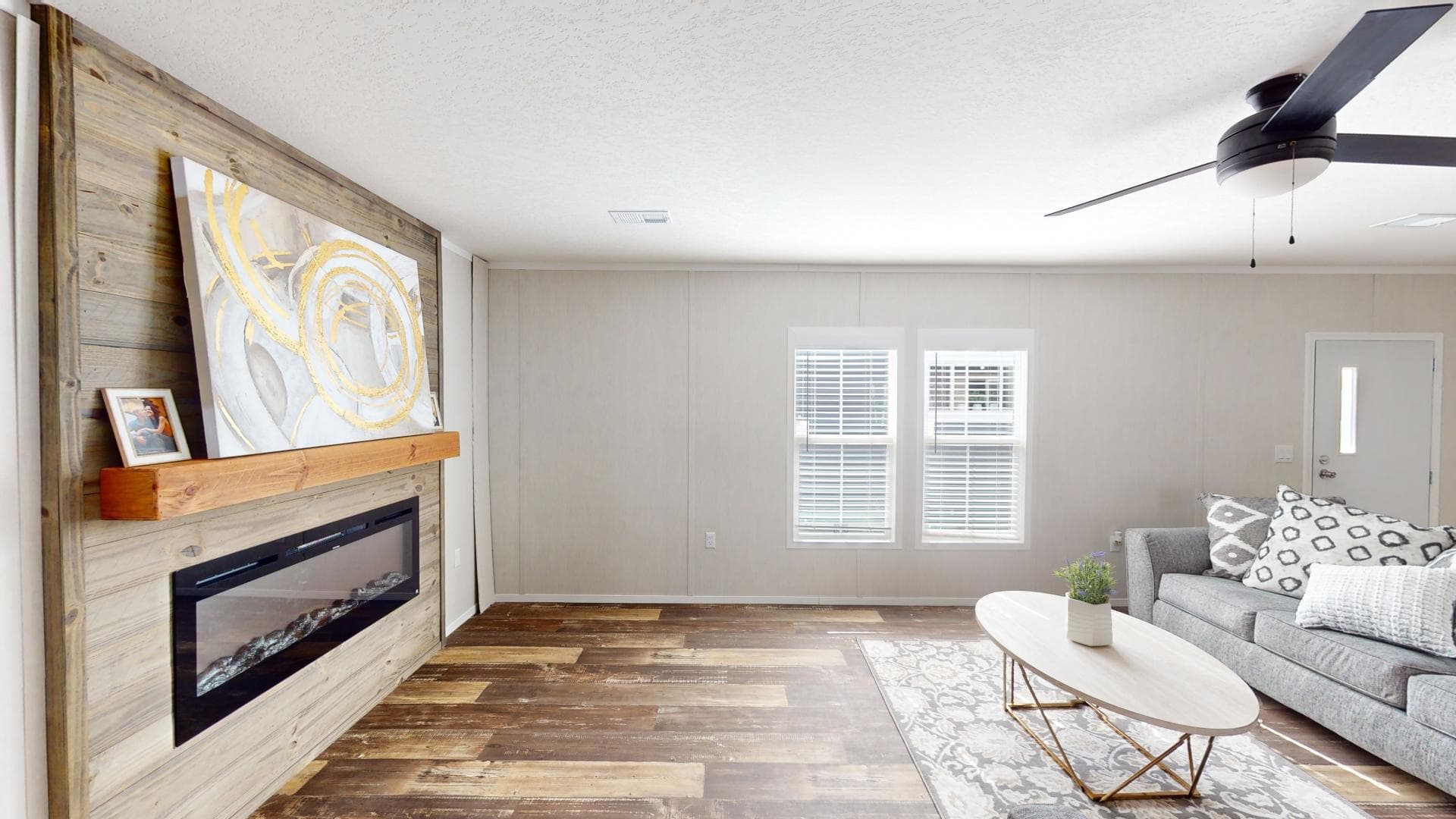 Arc3280-7501 interior home features