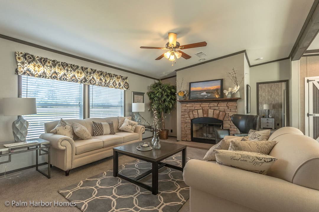 Carrington 30764c interior home features