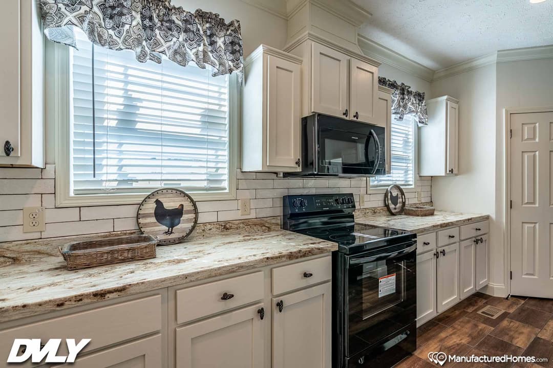 Orchard house (porch) kitchen home features