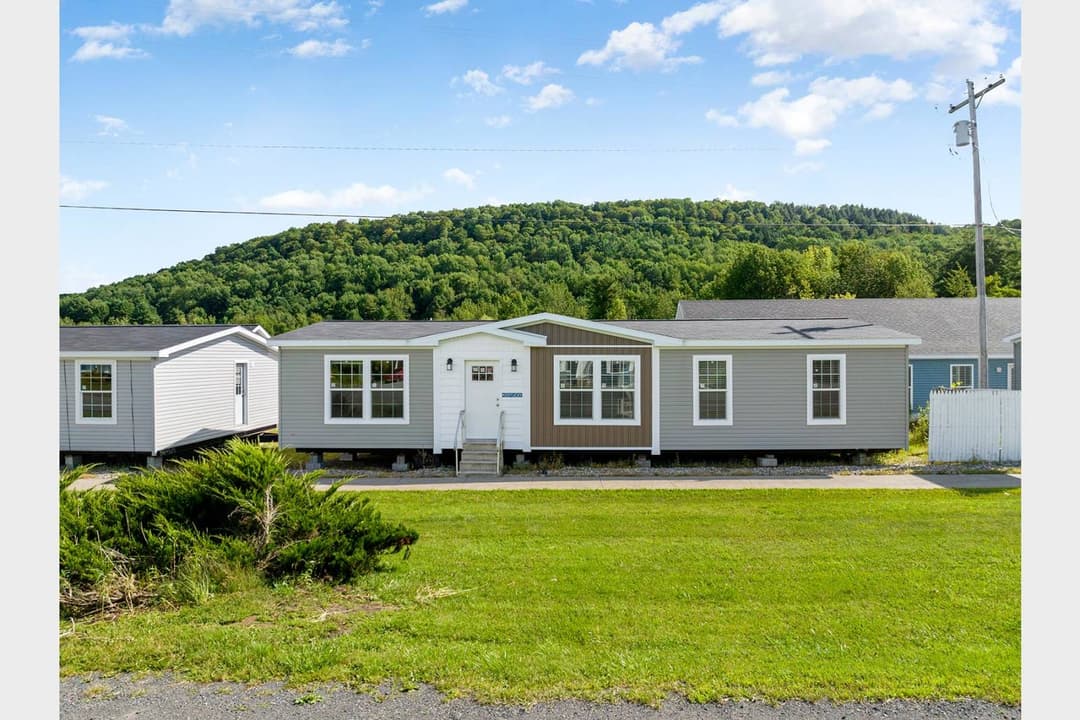 East point - elevate 52 hero, elevation, and exterior home features