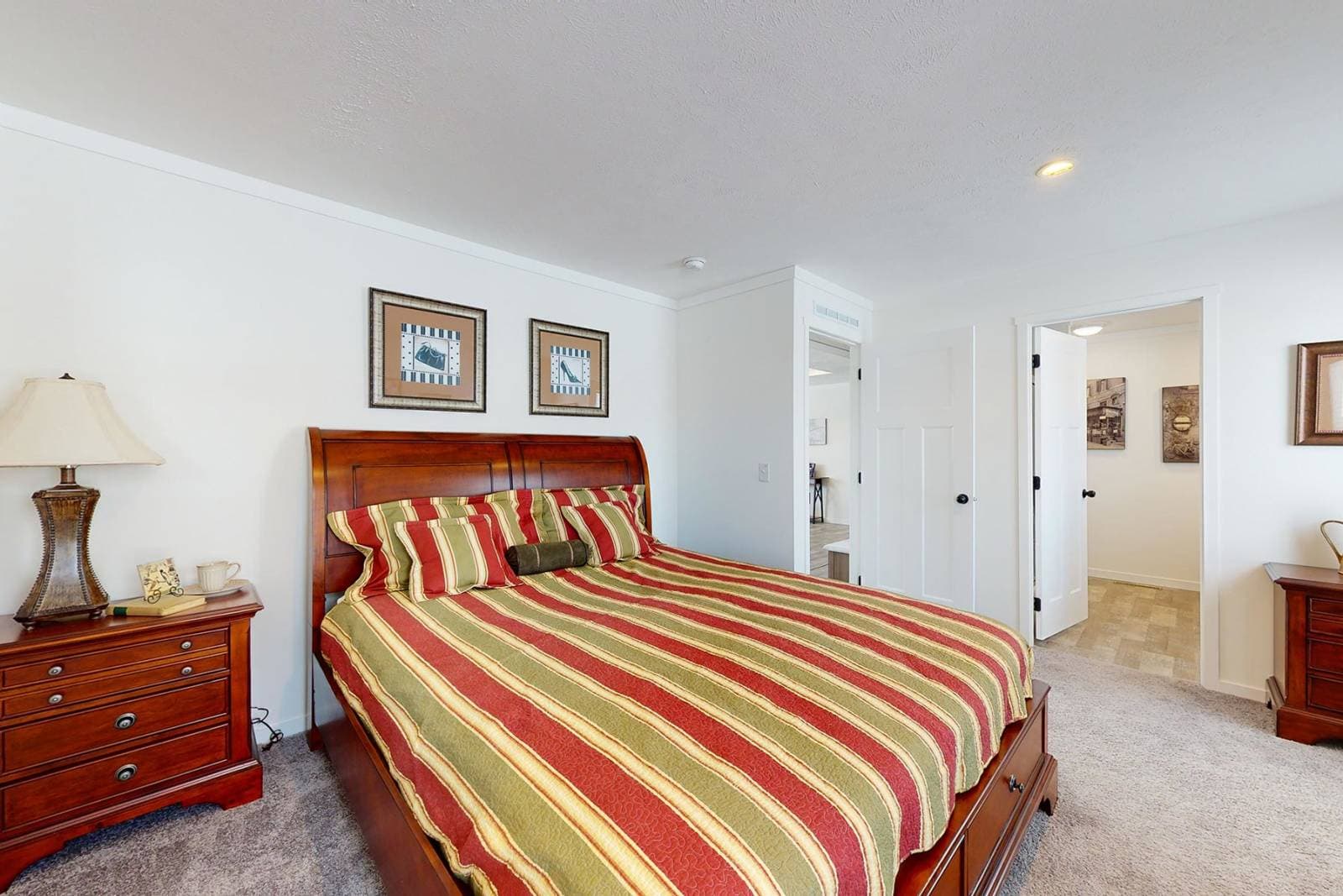 East point - intrigue bedroom home features