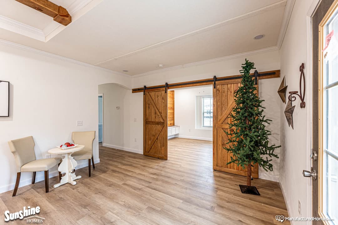 Pri3284-2015 interior home features