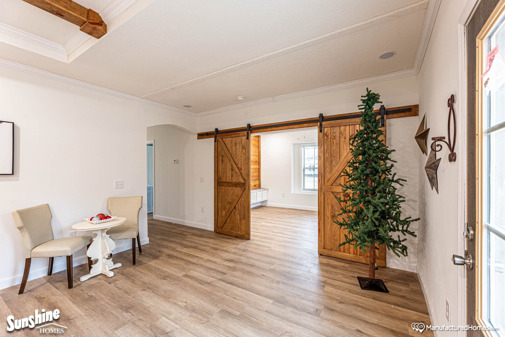 Pri3284-2015 interior home features