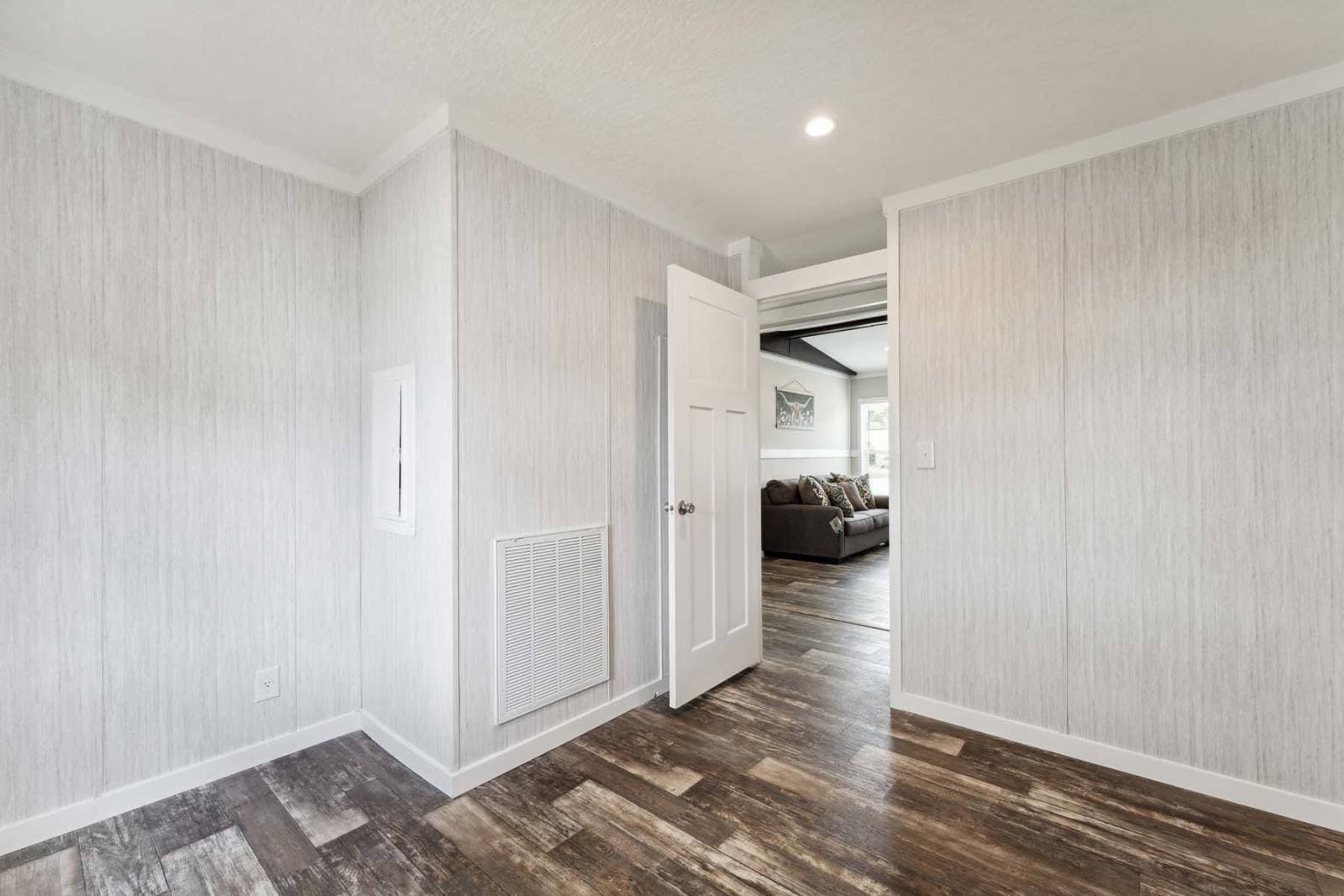 The aaron interior home features