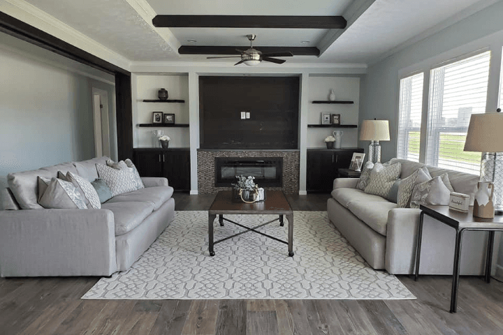 Kinlock falls interior home features