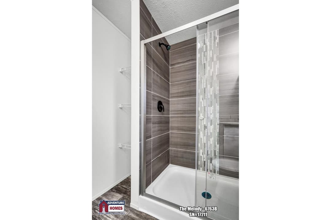 Melody | 6763b bathroom home features