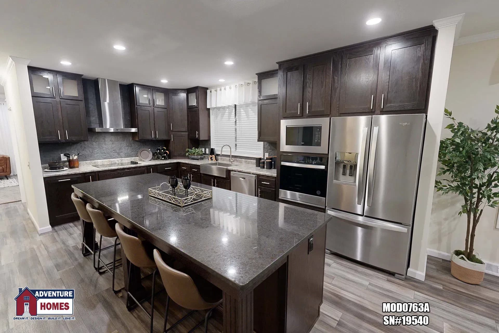 Sahara modular kitchen home features