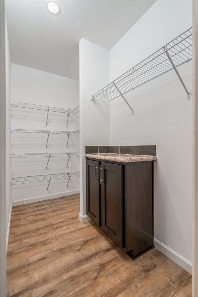 Richland elite gf3007-p interior home features