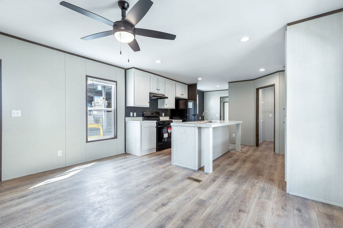 Select 16602s interior home features