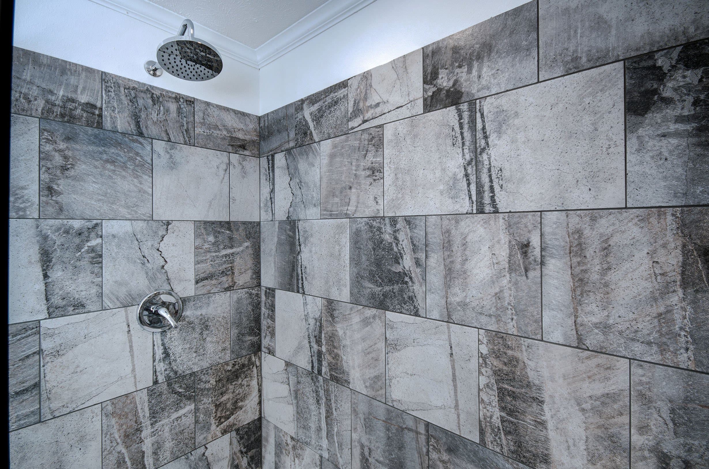 Helicon bathroom home features