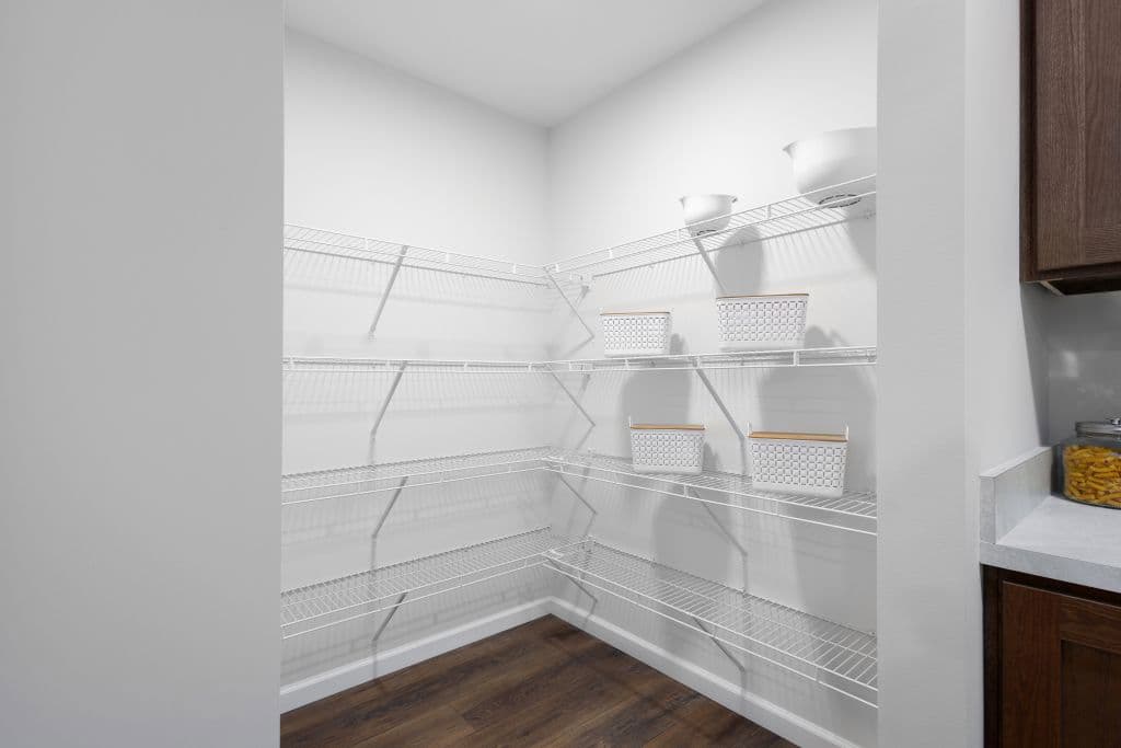 Landmark flex 2lm2430-r kitchen home features