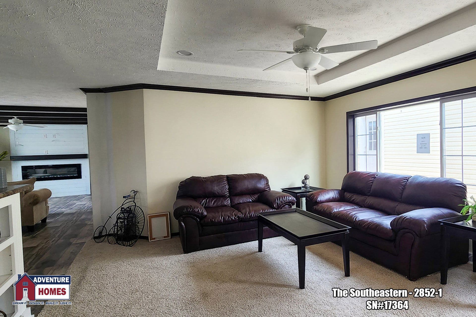 Southeastern | 2852-1 interior home features